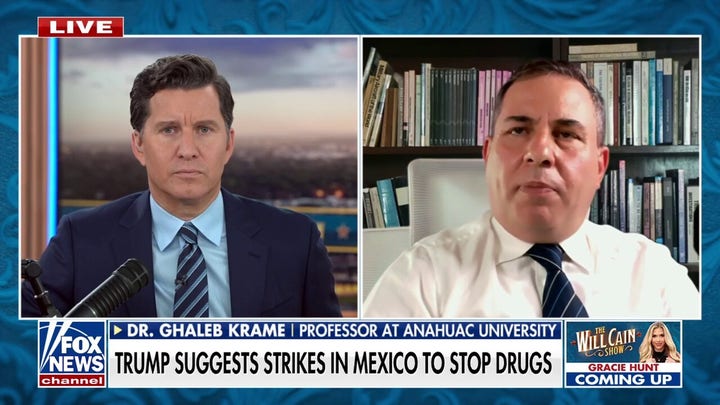 Mexican lawmakers filmed pulling hair and shoving each other during heated Congress floor debate